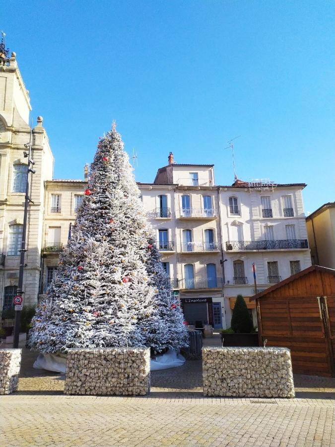 Appartement Place De La Mairie Beziers Exterior photo